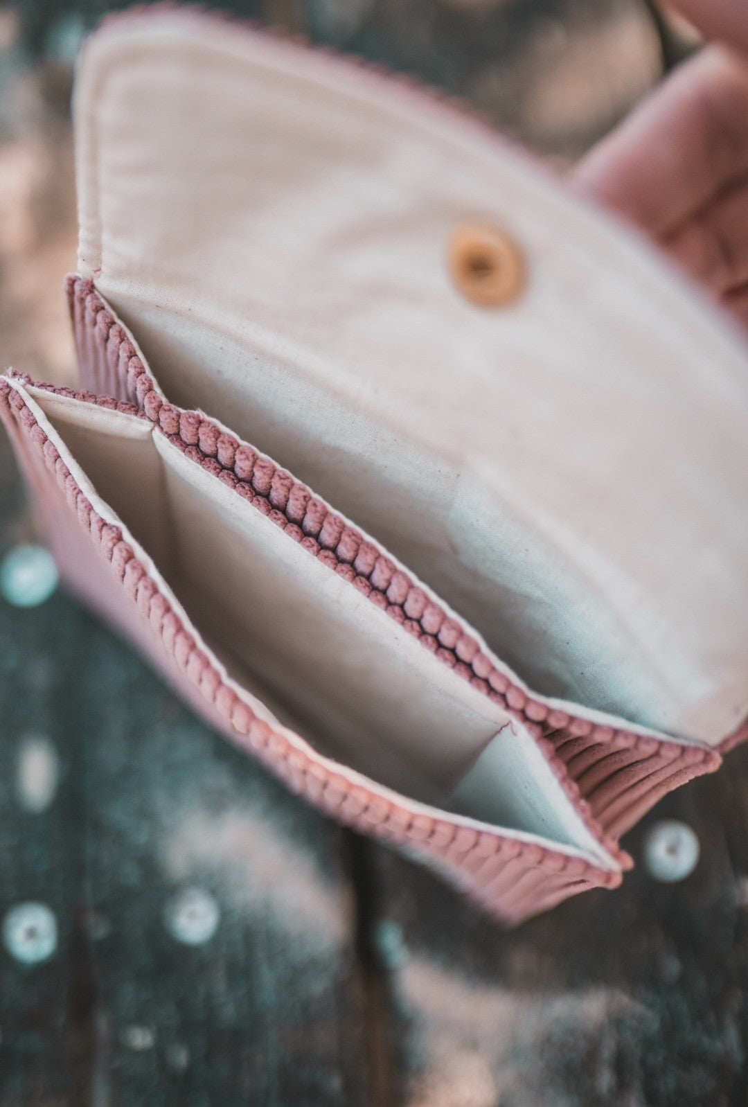 La mini pochette velours vieux rose