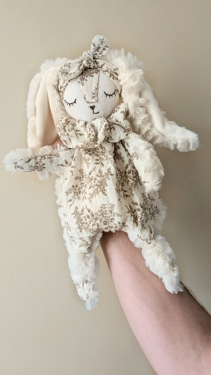 Doudou Amélie