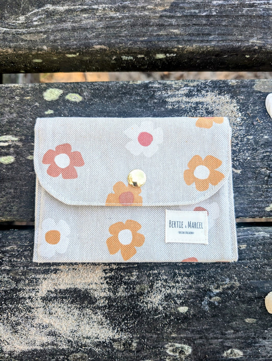 La mini pochette Flowers