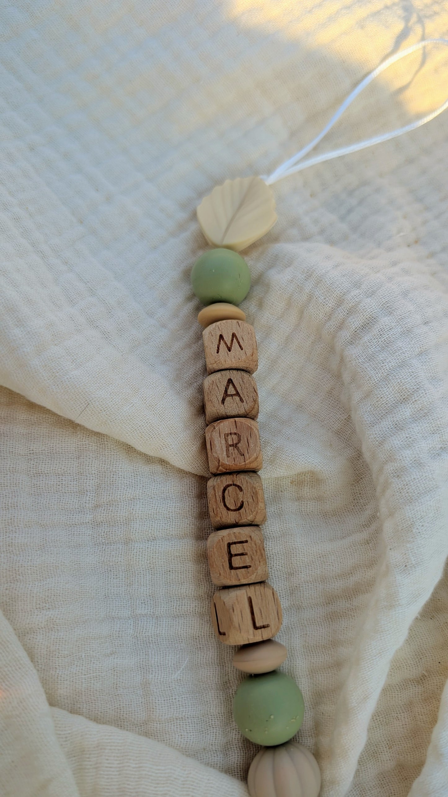 Attache tétine Marcel